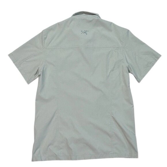 *Arc'Teryx Mens Shirt Size Small Light Green Short Sleeve Button Front Trim Fit - Picture 3 of 5